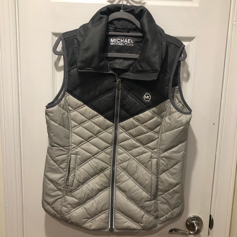 Michael Kors Down Filled Puffer Vest Size Large